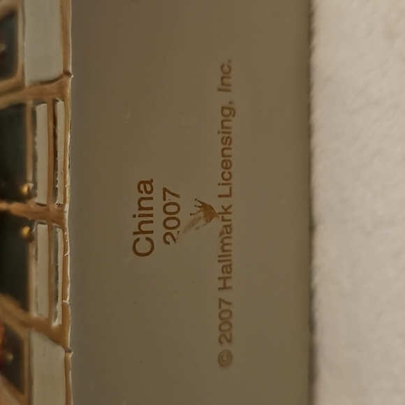 HALLMARK 2007 China Joy to the World Two Piece Tree Christmas Ornament - Picture 9 of 9